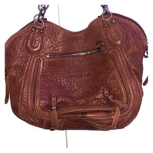 Leather shoulder bag. Great condition